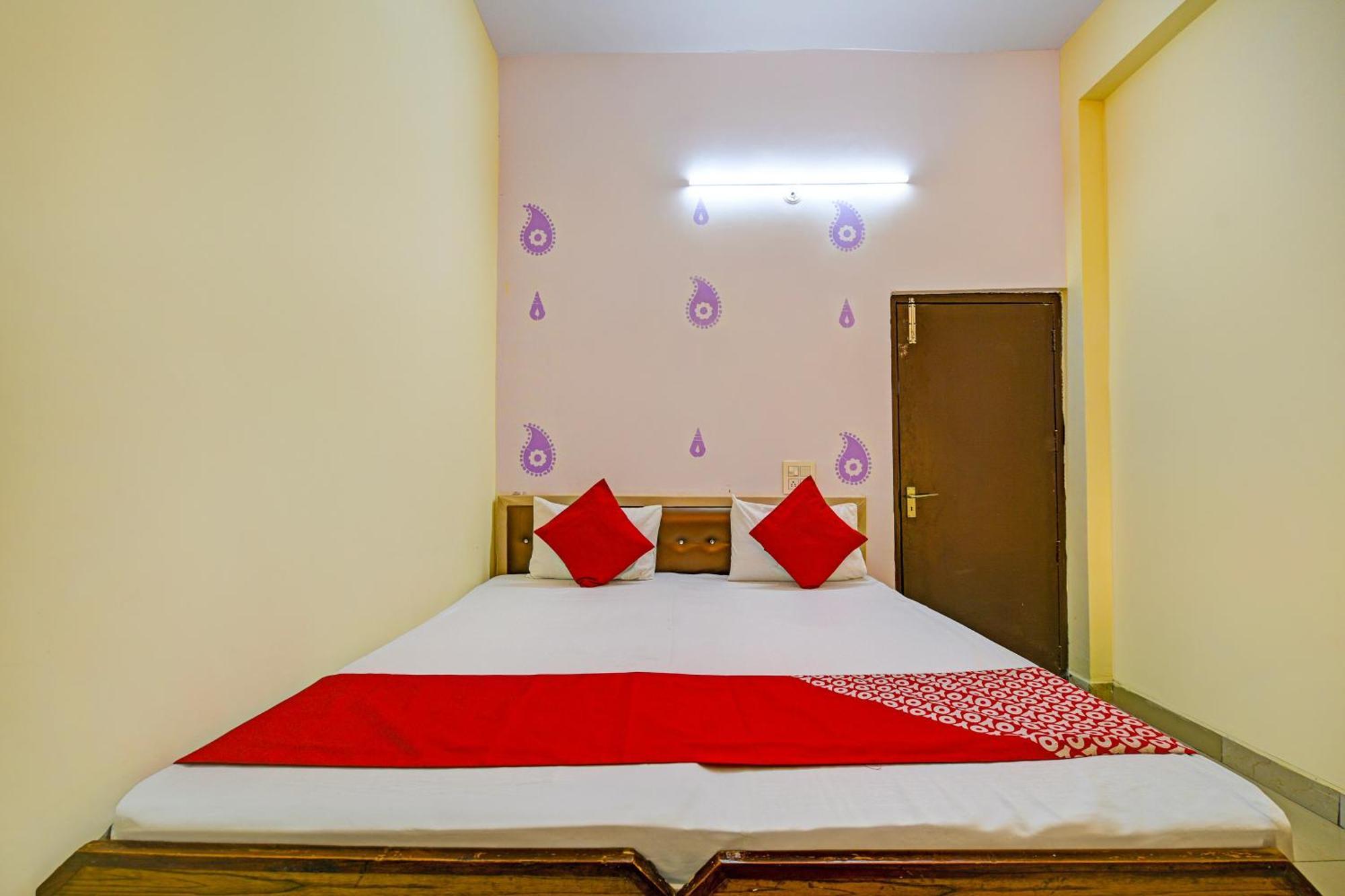 Hotel O Aj Star Hotel ฟารีดาบัด ภายนอก รูปภาพ