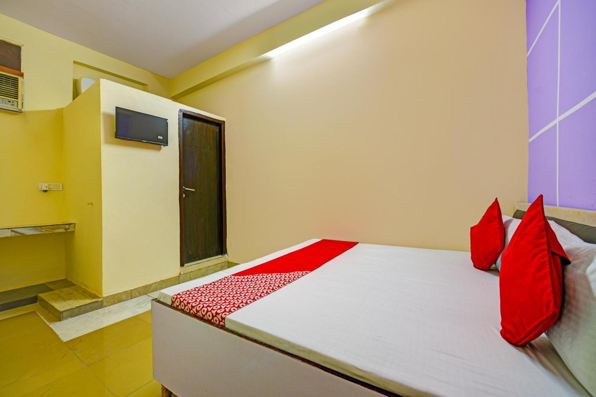 Hotel O Aj Star Hotel ฟารีดาบัด ภายนอก รูปภาพ