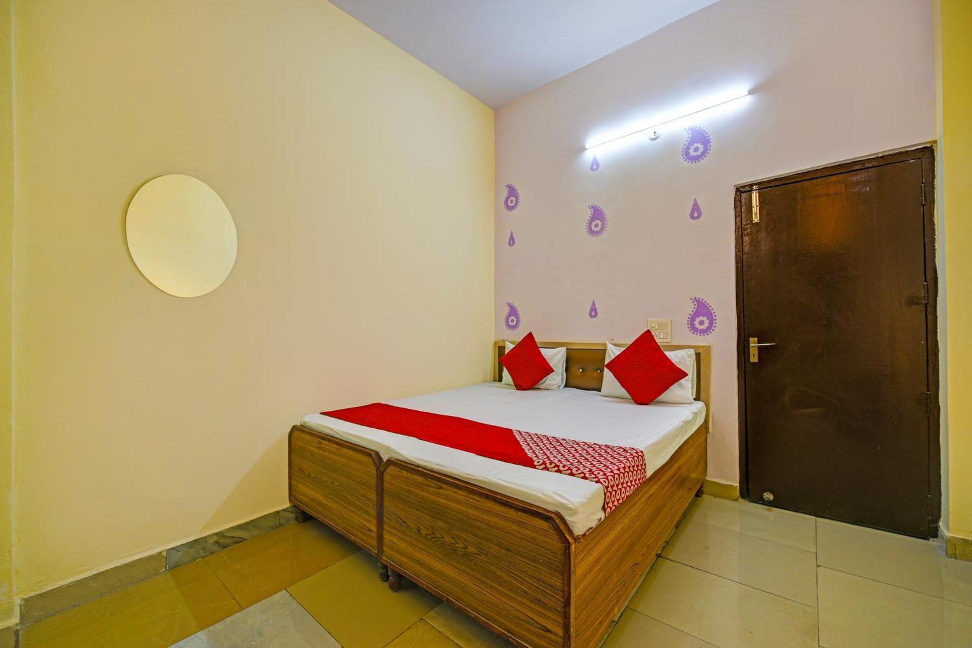 Hotel O Aj Star Hotel ฟารีดาบัด ภายนอก รูปภาพ